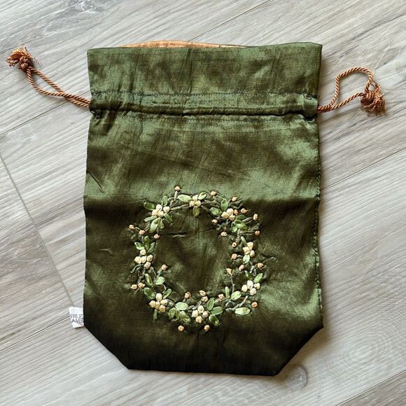 Drawstring Embroidered Bag Pouch Artsy Boho - Picture 1 of 3